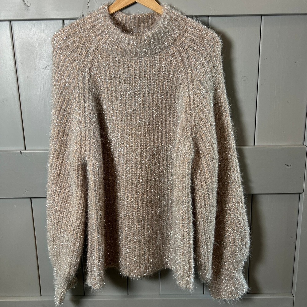 See‎ and Be Seen Women's Silver Metallic and Tan Eyelash Sweater Size L NEW - Picture 4 of 8